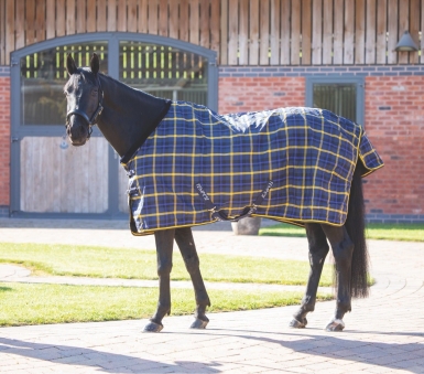 Shires Tempest Plus Lite Stable Rug (RRP Â£52.99)